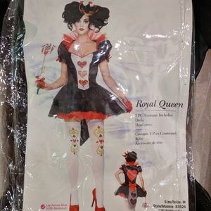 Royal queen / Queen of hearts costume